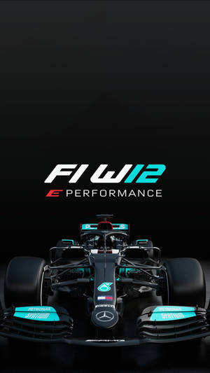 一級方程式賽車的前視圖，帶有 F1 W12 E PERFORMANCE 品牌標識。
