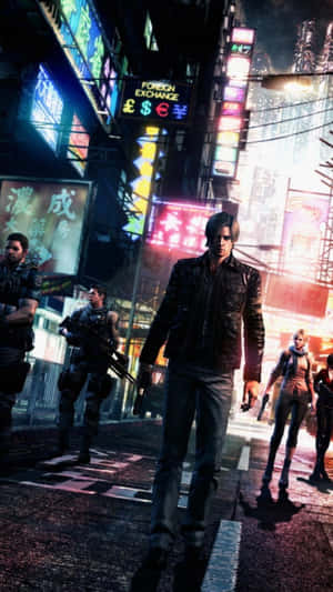 霓虹燈照亮 cyberpunk 街道，有武裝角色在雨天的城市環境中。