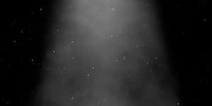 一個黑暗嘅宇宙星雲，散落嘅星星喺單色太空中柔和發光。