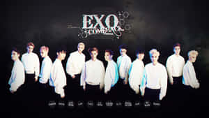 K-pop 組合 EXO 身穿白恤衫為回歸照片擺姿勢。