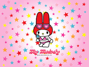 My Melody 卡通兔子身穿粉紅色比基尼，手持冰淇淋，周圍環繞著彩色星星。
