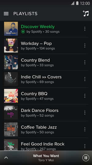Spotify應用程式顯示精選音樂播放清單列表，附有封面藝術和歌曲數量。