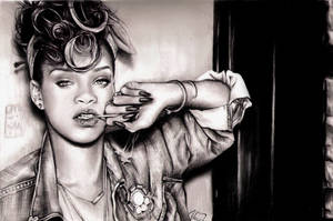 Rihanna在詳細的鉛筆素描肖像中塗口紅。
