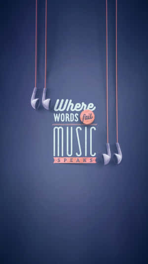 白色耳機懸掛在深藍色背景上，上方有「Where words fail music speaks」這句話。 — 音樂 GIF 壁紙