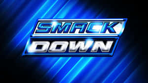 SmackDown 摔角標誌，帶有藍色光線條紋和金屬飾面。 — 蝙蝠俠標誌 壁紙