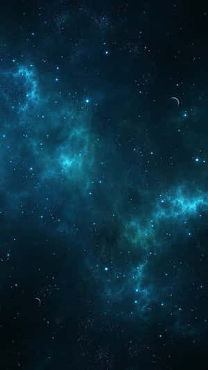 深空中充滿活力的藍綠色星雲和星星，伴隨著新月。 — 太空 壁紙