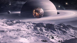 環狀行星和熾熱衛星下的雪山