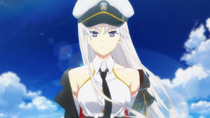 穿著海軍制服的動漫女孩在藍天白雲下。
