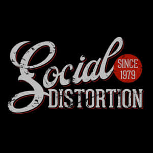 Social Distortion 樂隊標誌，黑色背景上紅色圓圈內有「Since 1979」。