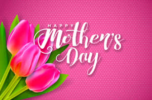 粉紅色圓點背景上帶有粉紅色鬱金香和綠葉的 Happy Mother's Day 問候。