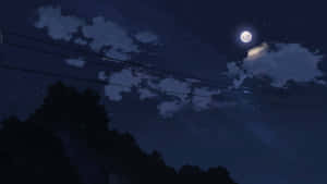 月光照耀的夜空，有星星、雲朵和樹木剪影