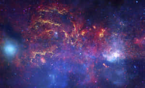 充滿活力的宇宙星雲，旋轉的紅色、金色和藍色雲朵點綴著星星。