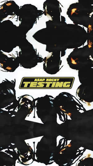 ASAP Rocky 的臉在碎片化的黑白拼貼畫中重複出現，帶有粗體黃色文字 TESTING。 — Lil Wayne 壁紙