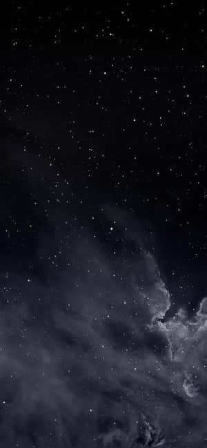 星空之夜，帶有暗星雲和宇宙塵埃雲。