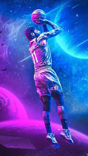 籃球運動員在發光行星的宇宙場景中投籃。