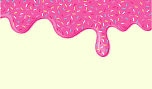 粉紅色糖霜帶有糖粒滴落在淡黃色背景上。