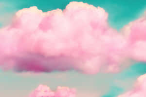 粉紅蓬鬆雲朵漂浮在藍綠色天空，帶有柔和的水彩紋理。 — 唯美雲朵動態 壁紙