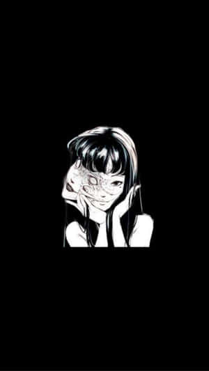 動漫女孩半張臉被裂開的面具覆蓋，黑色背景。 — 手機 壁紙