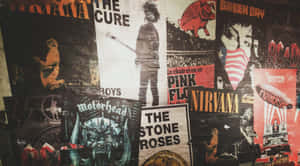 牆上貼滿經典搖滾樂隊海報，如Nirvana和The Cure。