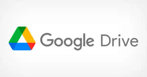 Google Drive 標誌，帶有彩色三角形和灰色文字，背景為白色。 — 科技 壁紙