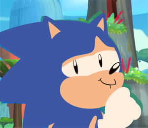 Sonic the Hedgehog 在叢林中微笑，拳頭高舉。