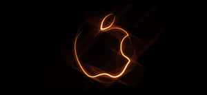 發光橙色Apple標誌，帶有光跡，黑色背景。