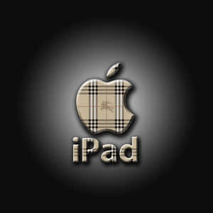 帶有 Burberry 格紋圖案的光面 iPad 標誌，置於深色漸變背景上。