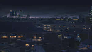 夜景城市天際線，有發光的窗戶和遠處的摩天大樓在深紫色天空下。
