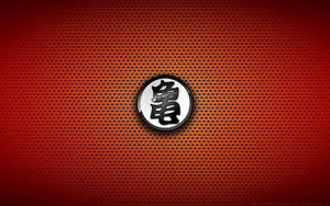龍珠標誌，漢字位於紅色穿孔背景上。
