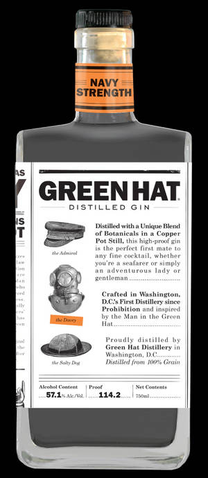 一瓶Green Hat Navy Strength氈酒，標籤上有潛水頭盔和裝備插圖。