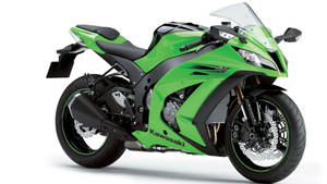 綠色Kawasaki Ninja運動電單車，帶有黑色細節和可見引擎。