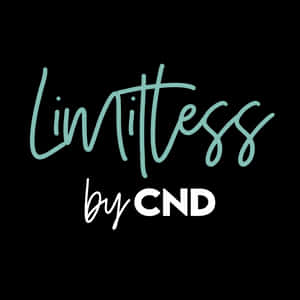 黑色背景上藍綠色草書文字 Limitless by CND