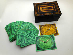 來自C Goodall & Son London的復古Besique撲克牌和登記盒