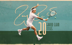 Roger Federer 身穿白色網球裝備在泥地球場揮拍，慶祝20項大滿貫冠軍。