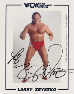 摔角手 Larry Zbyszko 穿著 WCW 摔角服裝的簽名照片。