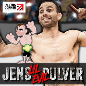 摔角手Jens Lil Evil與一個拿著冠軍腰帶的卡通吉祥物一起慶祝。