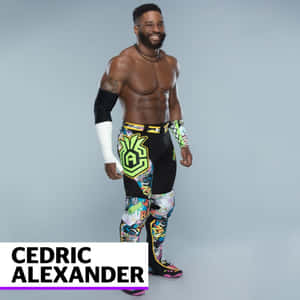 職業摔角手 Cedric Alexander 穿著色彩繽紛的摔角裝備拍照。