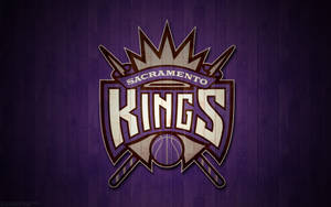紫色木紋背景上的 Sacramento Kings 籃球隊標誌。 — Jordan 標誌 GIF 壁紙