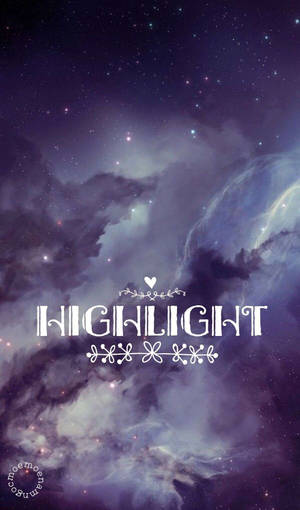 帶有發光星星和白色文字中 highlight 一詞的宇宙星雲。