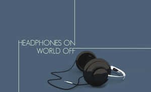 藍色背景上帶有 headphones on world off 文字的黑色耳機 — 音樂 GIF 壁紙