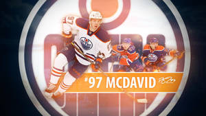 Connor McDavid 冰球運動員身穿油人隊制服與隊友一起滑冰。 — 康納·麥格雷戈 壁紙