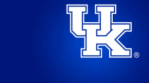 藍色背景上的白色University of Kentucky標誌
