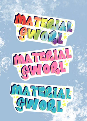 三個色彩繽紛的「Material Sworl」文字貼紙，在紋理藍色背景上帶有星爆效果。