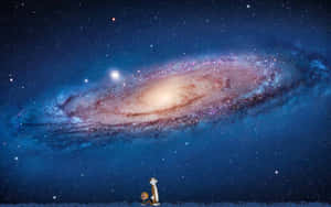 卡通男孩和老虎在繁星點點的夜空中仰望發光的螺旋星系。