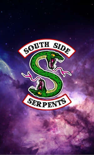 South Side Serpents 標誌，綠色蛇形圖案，宇宙星雲背景