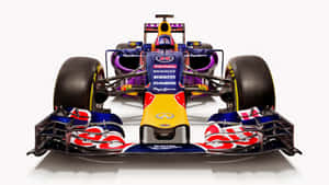 Red Bull Racing 一級方程式賽車在影樓燈光下展示贊助商標誌。