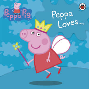 Peppa Pig 作為仙女，戴著皇冠和魔法棒，開心地微笑。