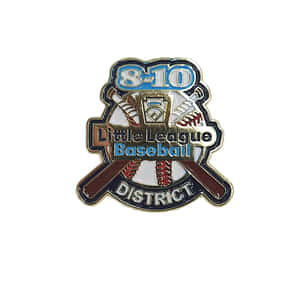 Little League Baseball District 8-10 琺瑯別針，帶有交叉的球棒和棒球。 — 棒球 壁紙