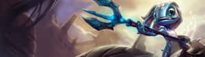 藍色鱗片魚戰士在奇幻戰鬥場景中手持發光三叉戟 — 3840x1080 壁紙