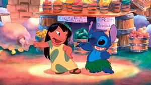 Lilo 與 Stitch 在水果攤前開心地跳舞。 — 開心 GIF 壁紙